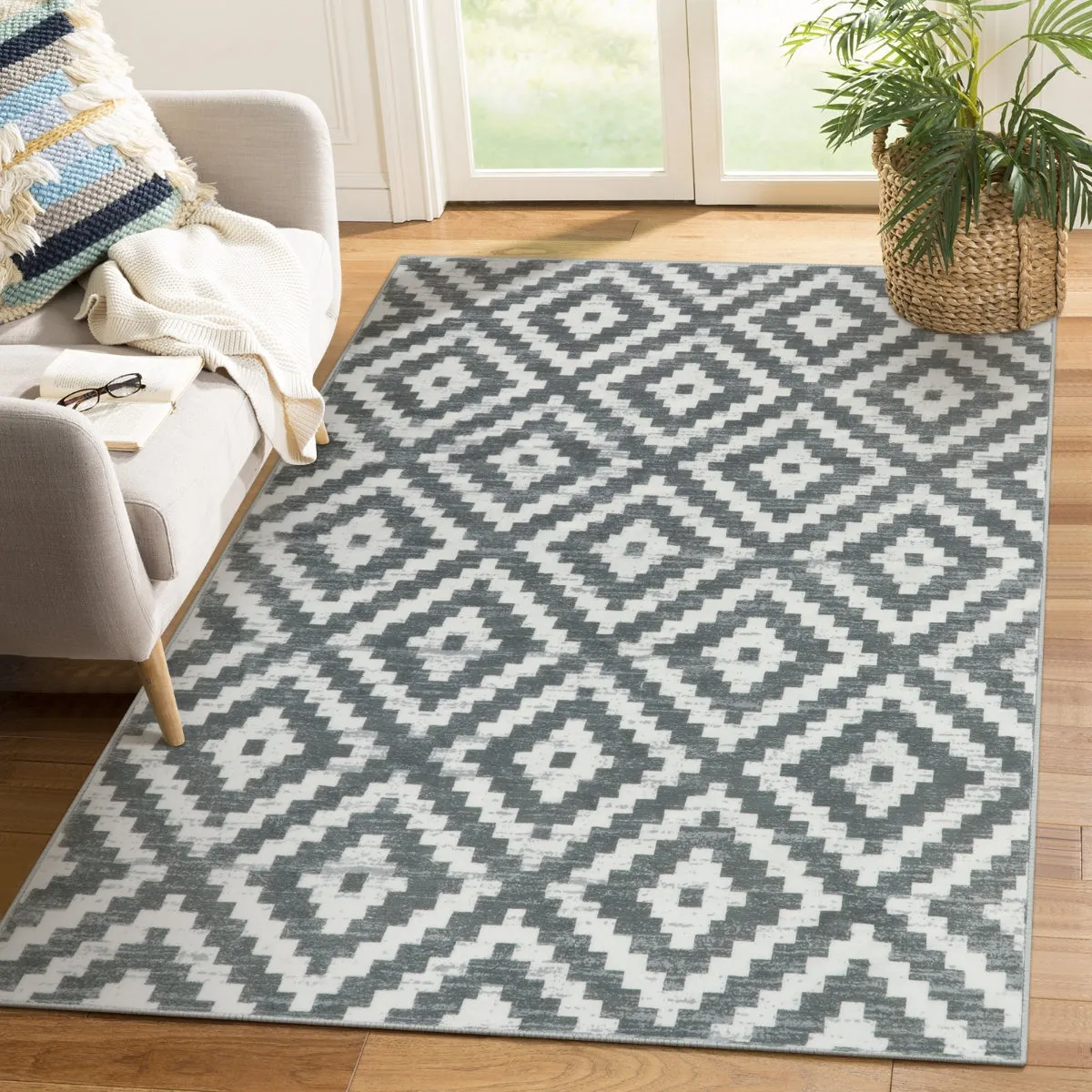 Joanne Modern Moroccan Geometric Kilim Grey Rug