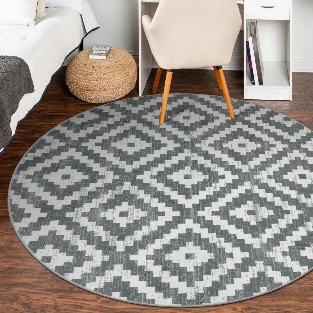 Joanne Modern Moroccan Geometric Kilim Grey Rug