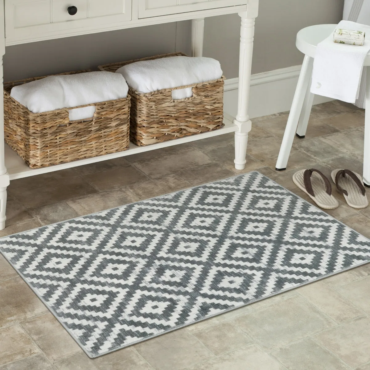 Joanne Modern Moroccan Geometric Kilim Grey Rug