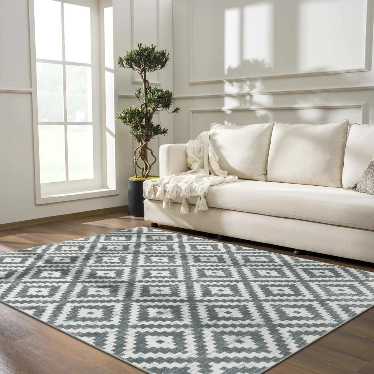 Joanne Modern Moroccan Geometric Kilim Grey Rug