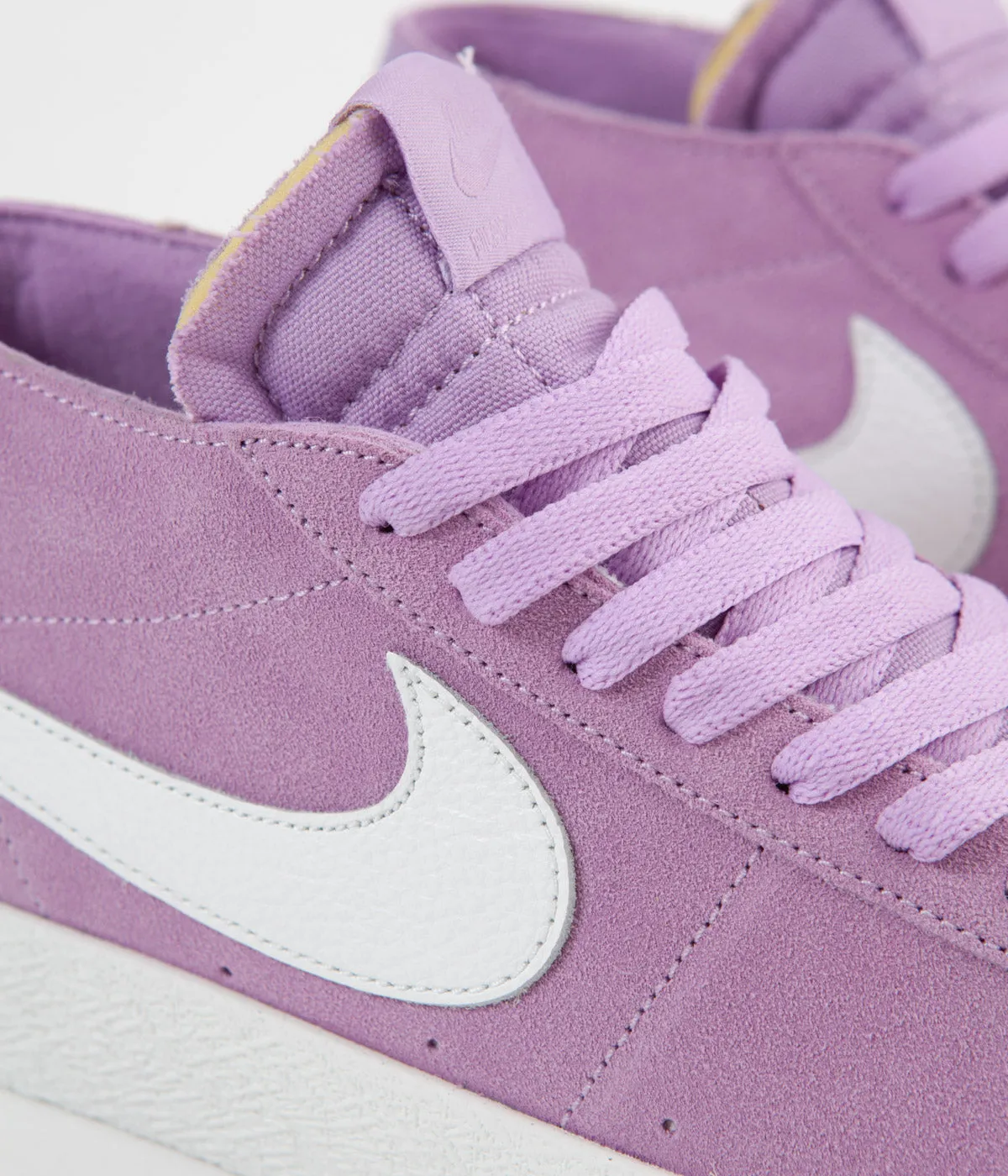 Nike SB Blazer Chukka Shoes - Violet Star / Summit White