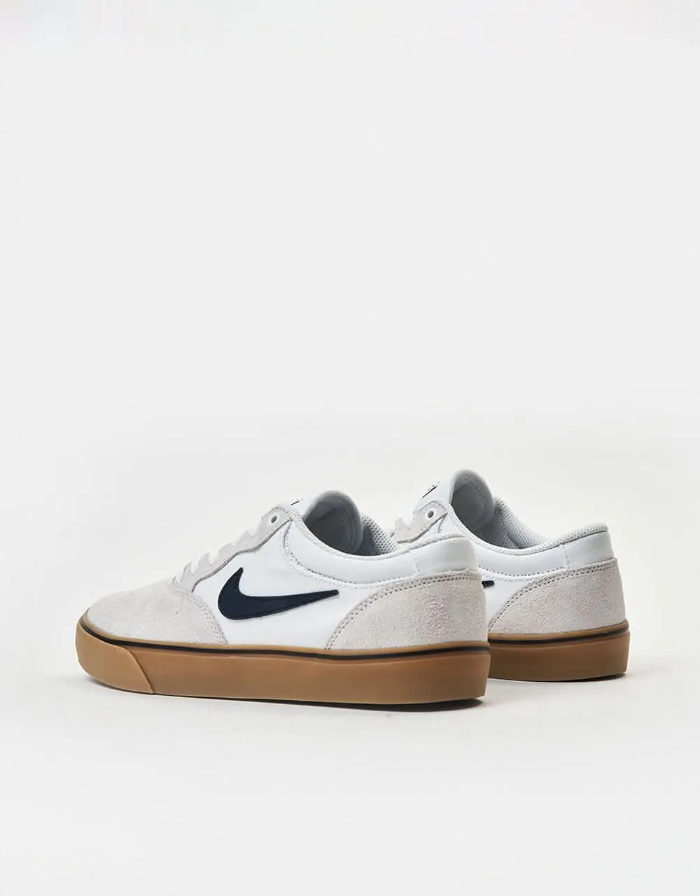 Nike SB Chron 2 Skate Shoes - White/Obsidian-White-Gum Lt Brown-Black