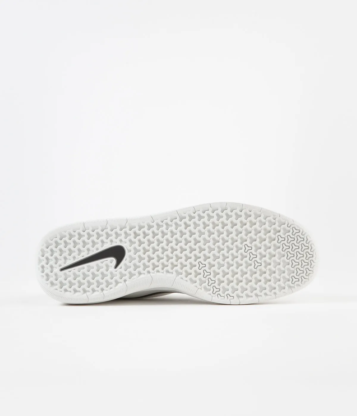 Nike SB Nyjah Free 2 Shoes - Summit White / Black - Summit White