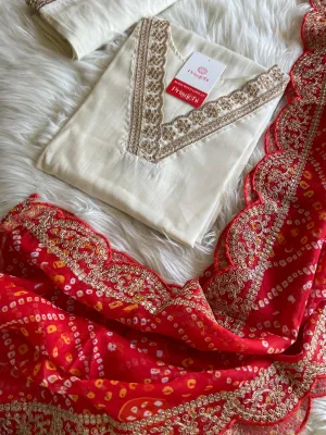 Off White Lilac silk kurta set with Red Lbandhani  dupatta