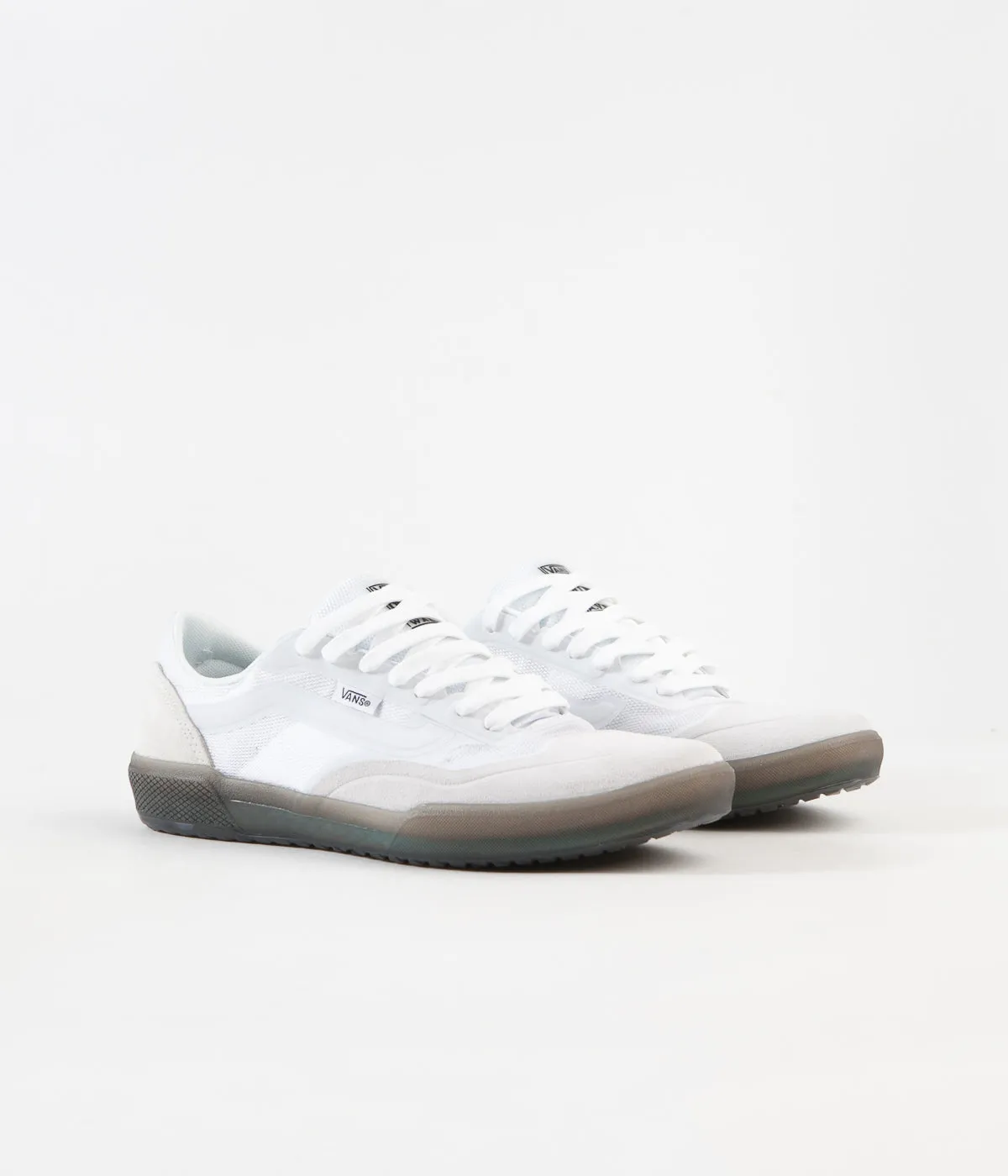 Vans AVE Pro Shoes - White / Smoke